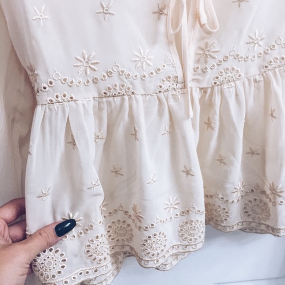 Sheer gorgeous top - Picture 6 of 6